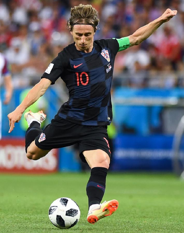 莫德里奇2018世界杯：率领克罗地亚创造历史的中场灵魂